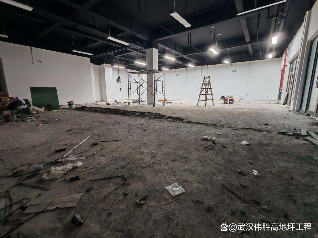 武汉伟胜高地坪 打造专业运动地胶与水泥自流平地坪工程的不二之选